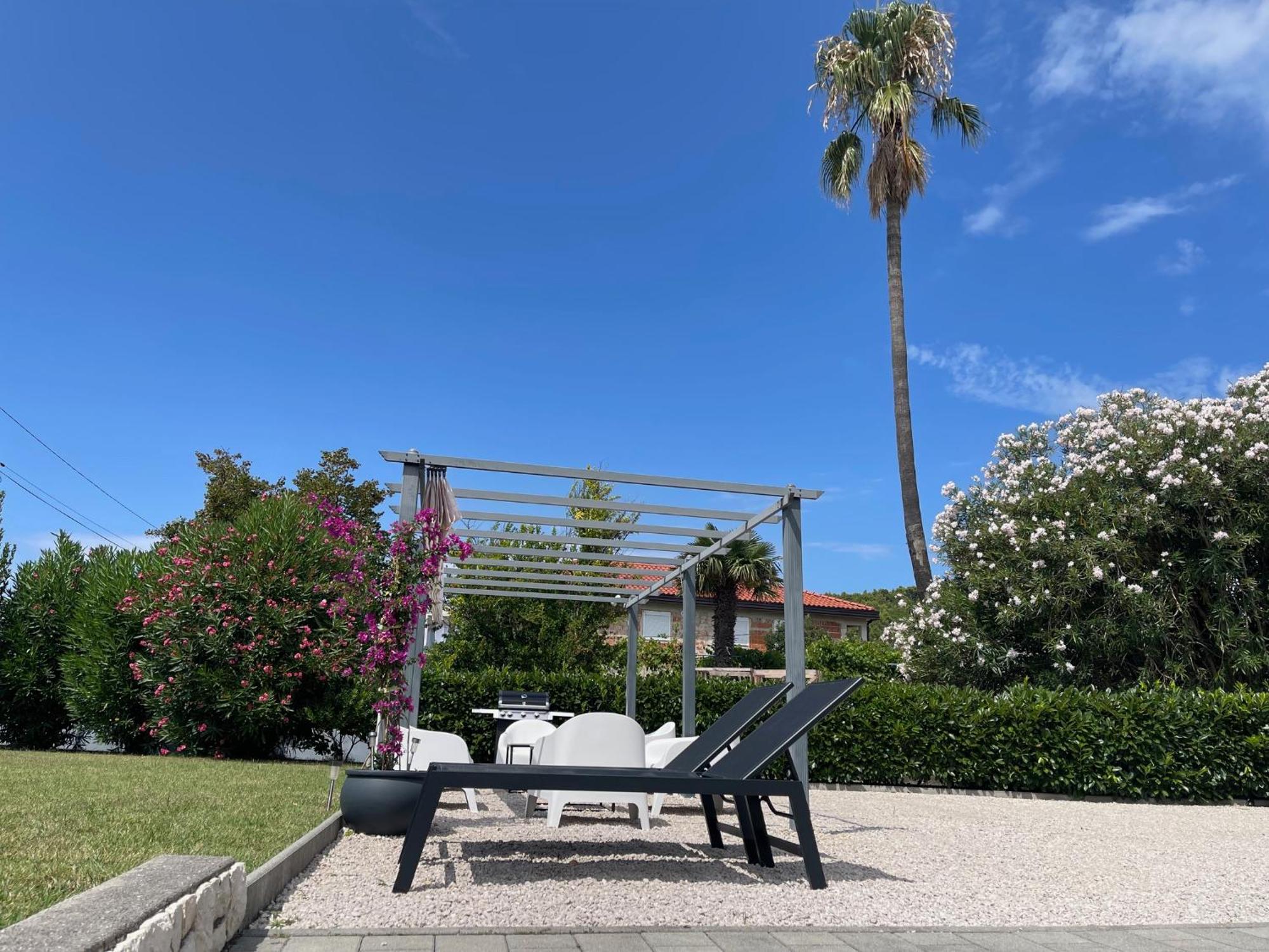 Rab Island Apartmets - Palit Ραμπ Εξωτερικό φωτογραφία