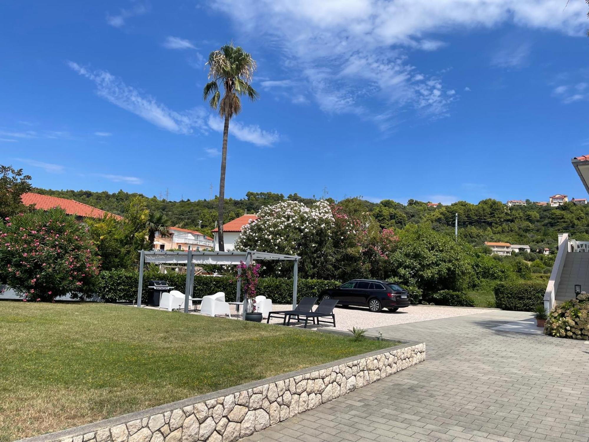 Rab Island Apartmets - Palit Ραμπ Εξωτερικό φωτογραφία