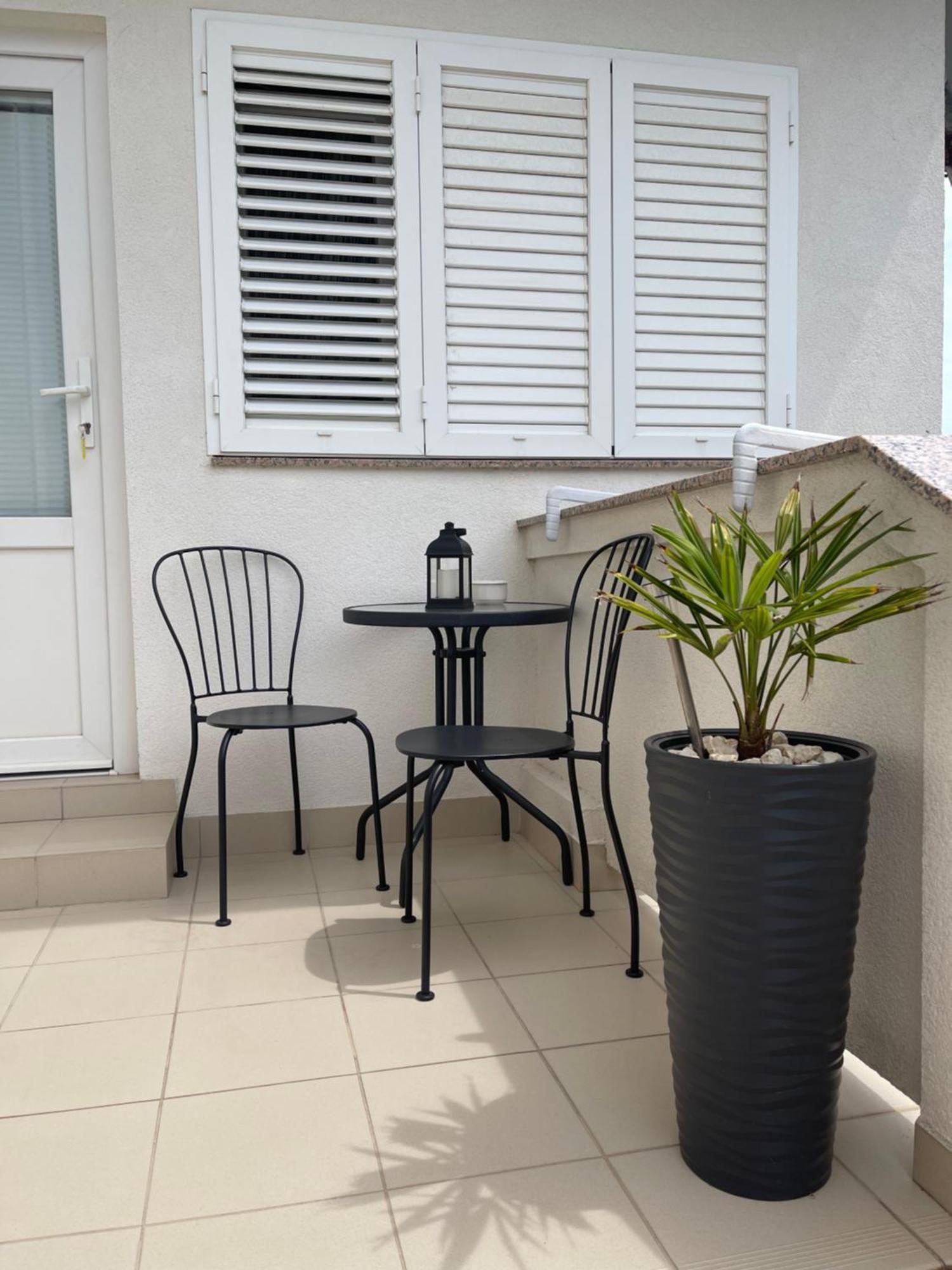 Rab Island Apartmets - Palit Ραμπ Εξωτερικό φωτογραφία