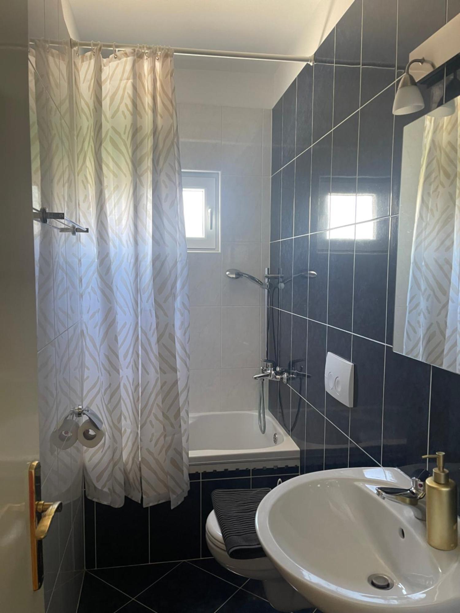 Rab Island Apartmets - Palit Ραμπ Εξωτερικό φωτογραφία