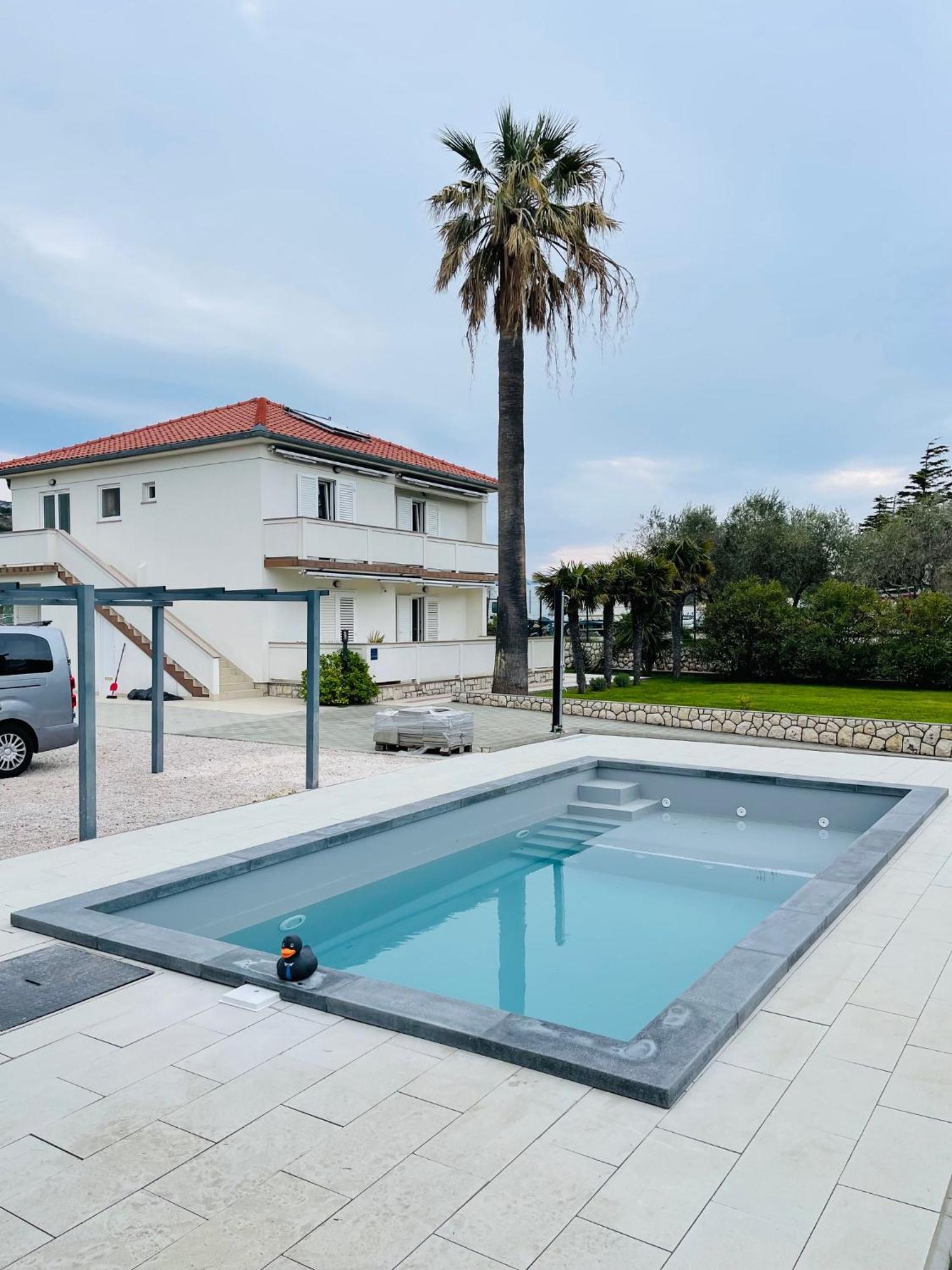 Rab Island Apartmets - Palit Ραμπ Εξωτερικό φωτογραφία